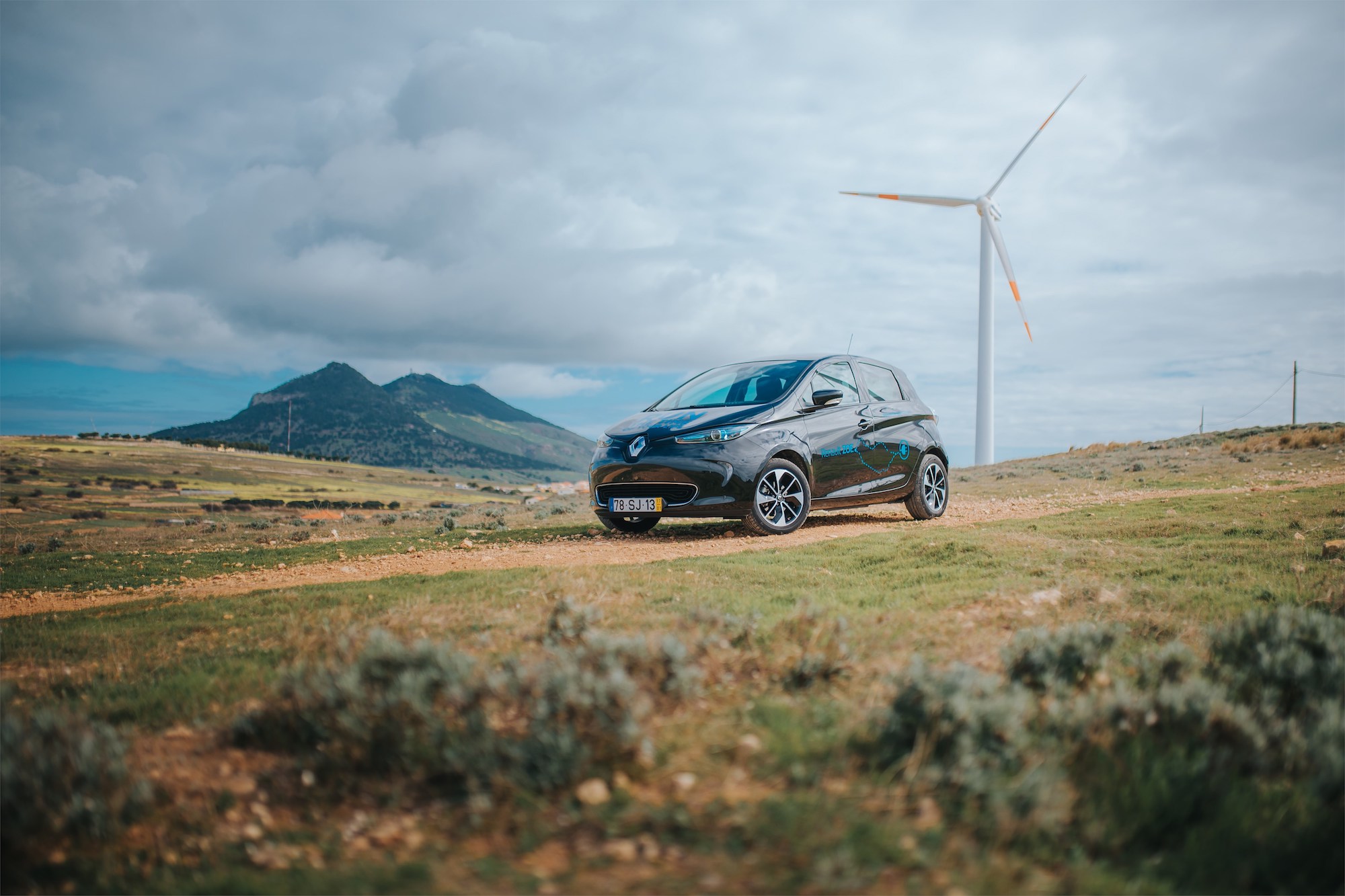 21204507_2018_Renault_Zoe_in_Porto_Santo